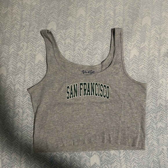 BRANDY MELVILLE - NEVER WORN Graphic Cropped Tank - Picture 1 of 4